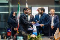 انعقاد تفاهم نامه شرکت پلیمر آریاساسول با پارک علم و فناوری خراسان