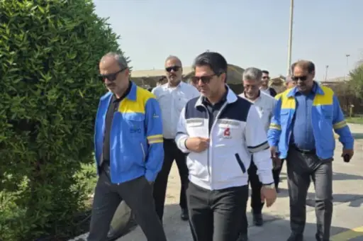 بازدید مدیرعامل پتروشیمی بوعلی سینا از پتروشیمی فارابی بازدید مدیرعامل پتروشیمی بوعلی سینا از پتروشیمی فارابی