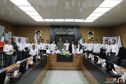 دیدار سرپرست شرکت مخازن سبز پتروشیمی عسلویه با واحد نقلیه به مناسبت هفته حمل و نقل