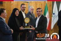 نشان سفیر مسئولیت اجتماعی بر سینه مدیرعامل پتروشیمی ایلام