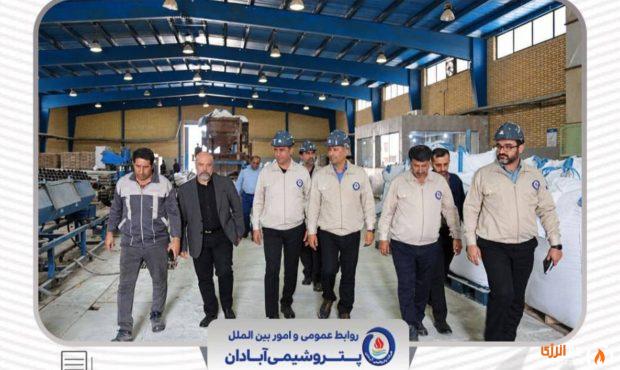 آغاز دوره جدید مدیریتی در «پولیکا نوین» با محوریت احیای ظرفیتهای تولیدی آغاز دوره جدید مدیریتی در «پولیکا نوین» با محوریت احیای ظرفیتهای تولیدی