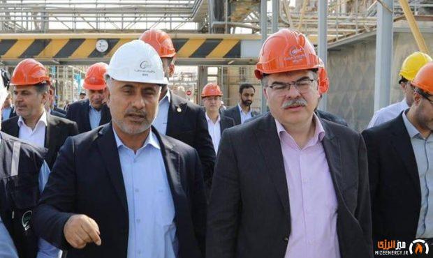مدیرعامل پتروشیمی بندر امام در بازدید معاون وزیر نفت از مجتمع مطرح کرد: بندر امام در کمتر از ۱۰۰ روز به مدار تولید بازگشت