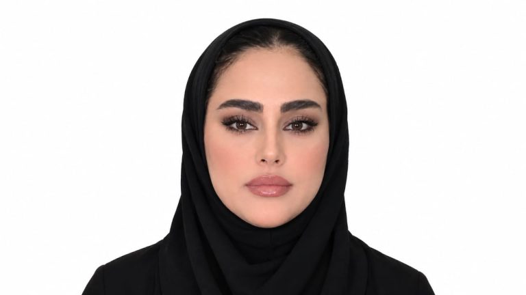بهناز صادقیان خشویی سرپرست دفتر مدیرعامل پتروشیمی دهدشت شد