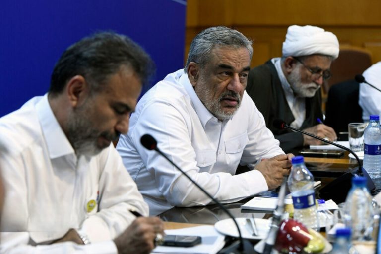 تأمین مالی بازسازی تأسیسات صنعت نفت با همکاری بانک‌ها تسهیل می‌شود
