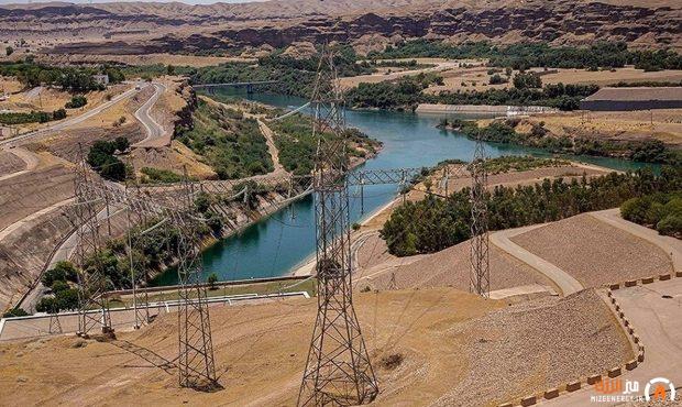 صنعت انرژی ایران چقدر آب مصرف می‌کند؟ از مصرف میلیونی نیروگاه‌ها تا ظرفیت ۵۶ درصدی صرفه‌جویی