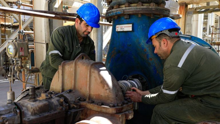 پالایشگاه گاز ایلام به‌دنبال افزایش تولید؛ انرژی خورشیدی جایگزین بخشی از گاز مصرفی می‌شود