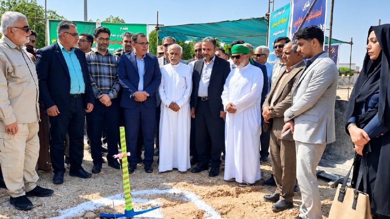 آغاز طرح ۲۰۰ مگاواتی خورشیدی هلدینگ خلیج‌فارس در لارستان