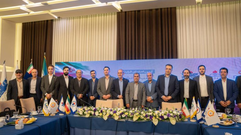 توسعه آزادگان سرعت گرفت؛ ساخت ۵ دکل و اجرای قراردادهای ۳۲۰ میلیون دلاری