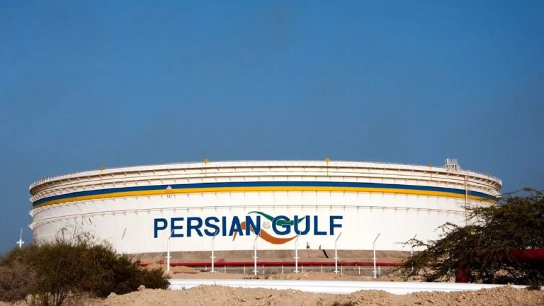 توسعه زیرساخت‌های خارک استمرار صادرات نفت را تضمین می‌کند