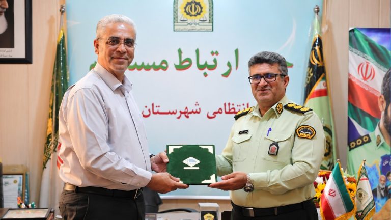 دیدار مدیرعامل مخازن سبز پتروشیمی عسلویه با فرمانده انتظامی؛ تأکید بر همکاری‌های مشترک