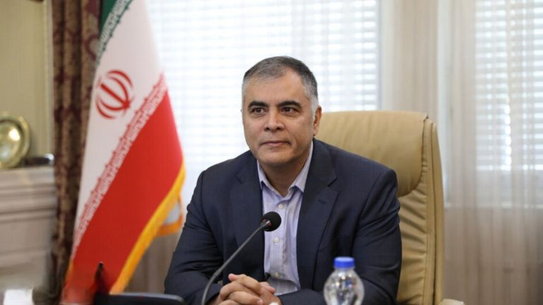 پاک‌نژاد، مشاور رئیس‌جمهوری شد